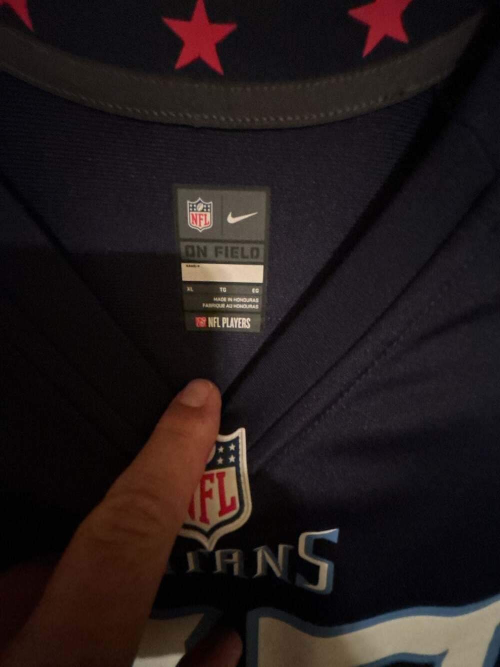 Nike Derrick Henry Tennessee Titans NFL Game Jersey #22 looks to be xl in youth